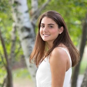 Meet your Posher, Avery